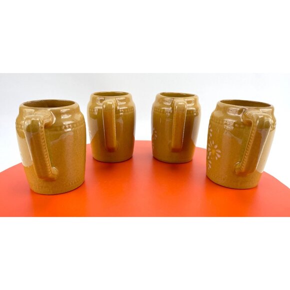 Vintage 70s coffee mugs, St Josaphat Pottery, yellow white daisies, oversized - Picture 5 of 10